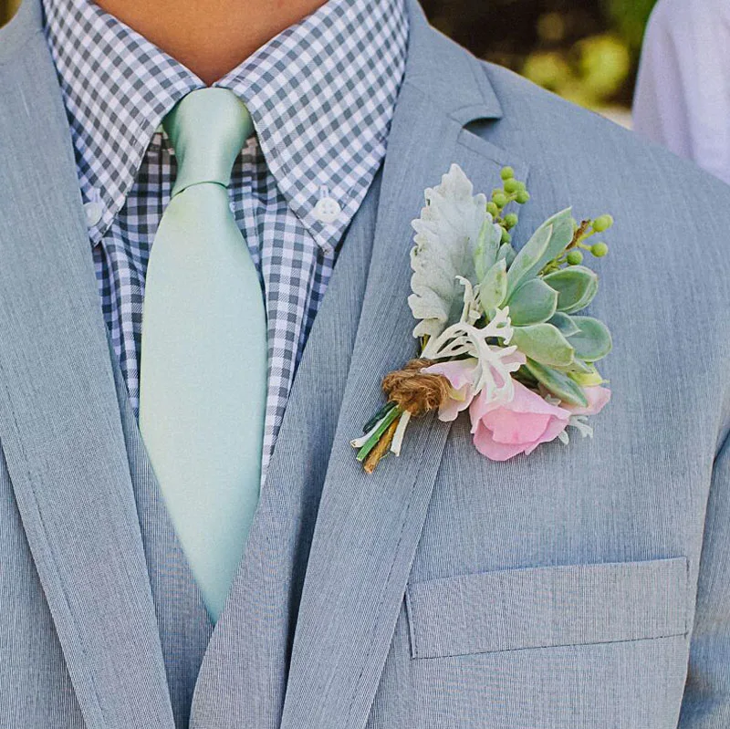 groom boutineer